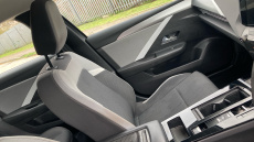 Vauxhall Astra 1.2 Turbo 130 Design 5dr Auto Petrol Hatchback